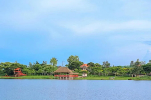 Bugesera Farm Experience, Local Meal & Sunset Boat Tour