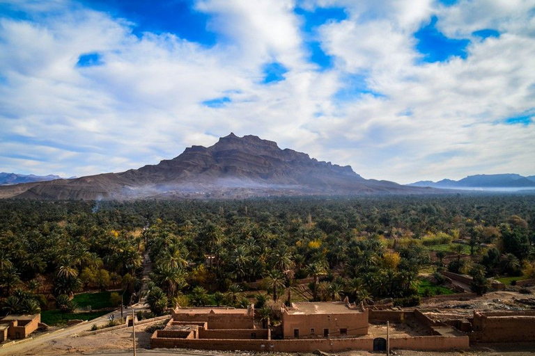 Da Marrakech: Escursione di 2 giorni nel desertoTour privato con servizio di prelievo in hotel e campo standard