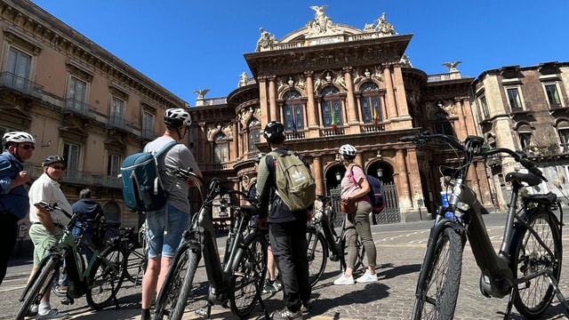 Catania by bike: discover the highlights of this lovely city