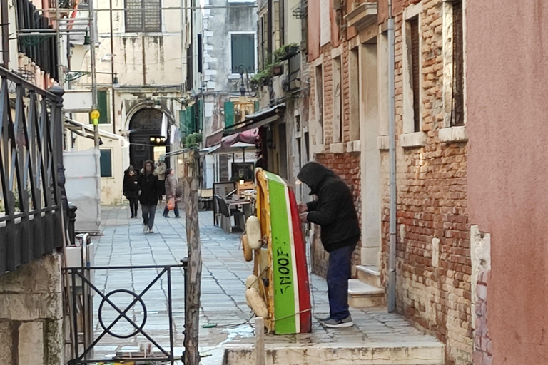 Venice: Guided Visit to the Jewish Ghetto in English with Aperitif