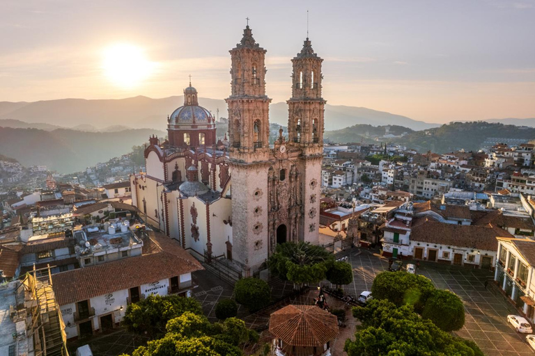 Full-Day Cuernavaca &amp; Taxco Tour from Mexico City