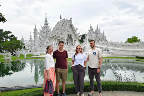 Chiang Rai:Guided Highlights Full-Day Tour-FREE LUNCH BUFFET Experience the Wonders of Chiang Rai with Free Thai Buffet