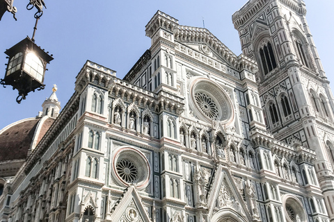 Florencia: pase de catedral con cúpula, baptisterio y cripta