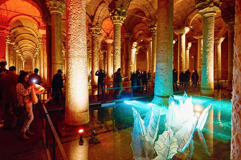 Istanbul: Basilica Cistern Night Shift Entry and Audio Guide