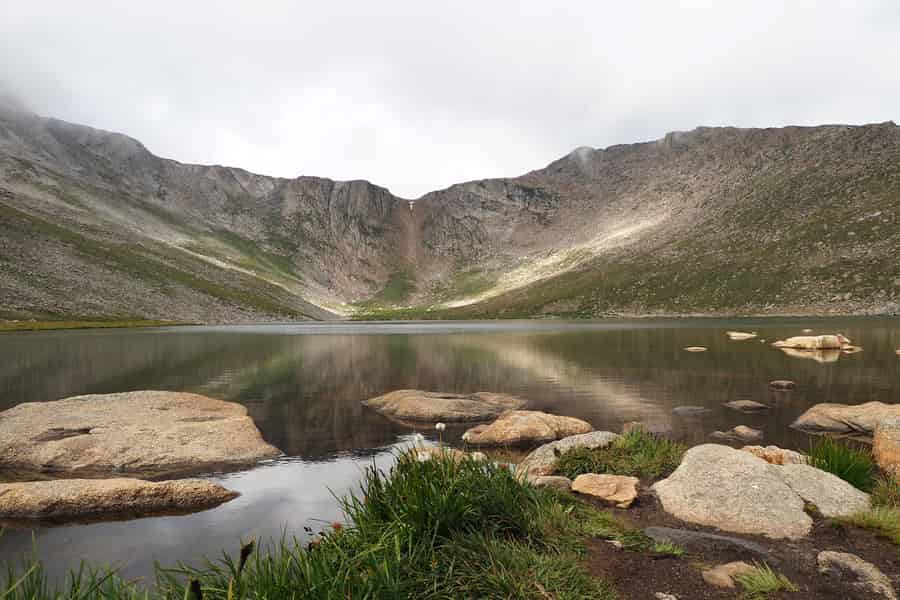 Von Denver aus: Ausflug zum Gipfel des Blue Sky und zum Gletschersee. Foto: GetYourGuide