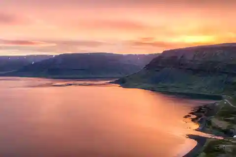 Tur de jumătate de zi Westfjords Express din Ísafjörður