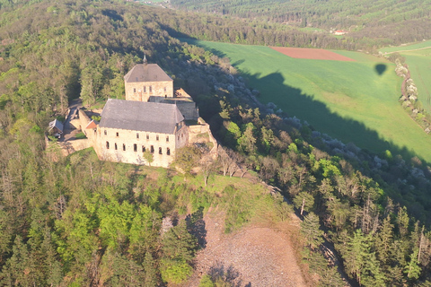 From Prague: Balloon ride with Champagne & Picnic