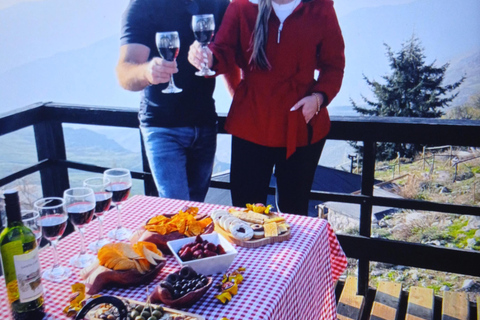 Santiago: Sunset in the Andes with a picnic Santiago: Sunset in the Andes with picnic