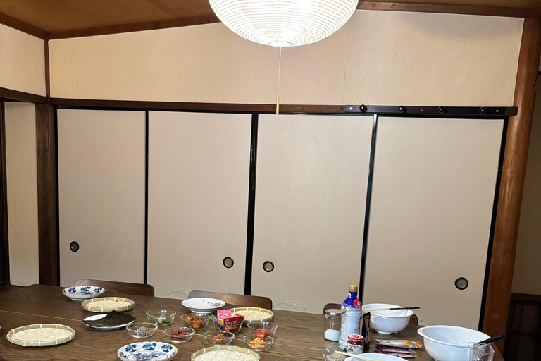 Nara: Onigiri Making Experience