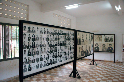 Phnom Penh: Tuol Sleng & Killing Fields Guided Tour Phnom Penh: Tuol Sleng & Killing Field Guided Tour Afternoon