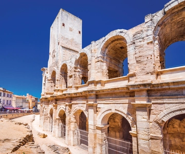 Arles: Culture & History River Cruise - Day Trip w/Meals