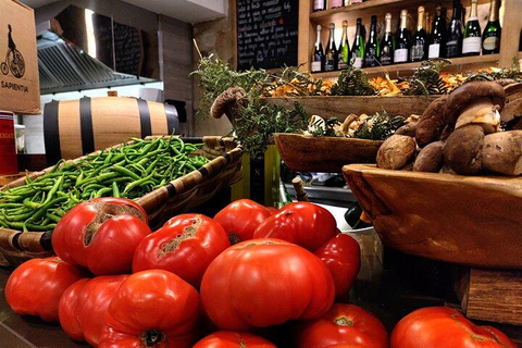 San Sebastián Walking Dinner Tour with Basque Bites