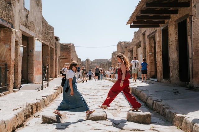 Von Rom: Tagestour mit frühem Eintritt nach Pompeji und an die Amalfiküste