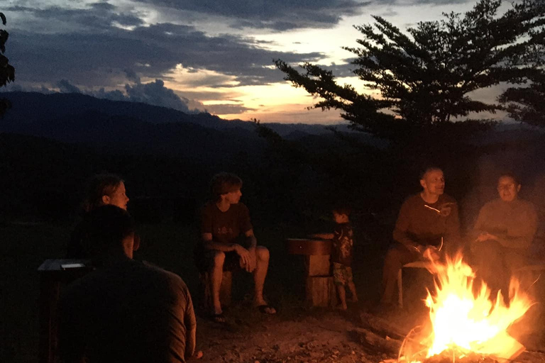 Chiang Mai: jungletocht, olifanten en verblijf in een bergstamdorpChiang Mai: tweedaagse jungletocht met verblijf in de bergstam