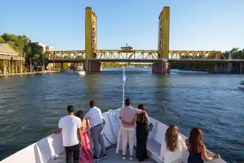 Sacramento : Croisière City Cruises - Croisière Sights and Sips