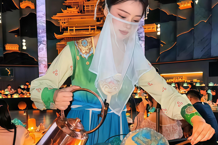 Chengdu: Immersive Hot Pot Meal Show with Hanfu Rental Regular Seat Dinner+Costume+Makeup（to book 3days in advance）