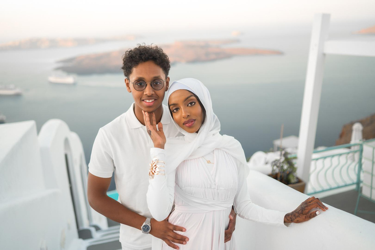 Santorini: Imerovigli Professional Photoshoot in Blue Dome