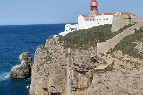 Descubre Los Pueblos Pintorescos del Algarve OccidentalDéjate deslumbrar por los pueblos pintorescos del Algarve Occidental 4 P