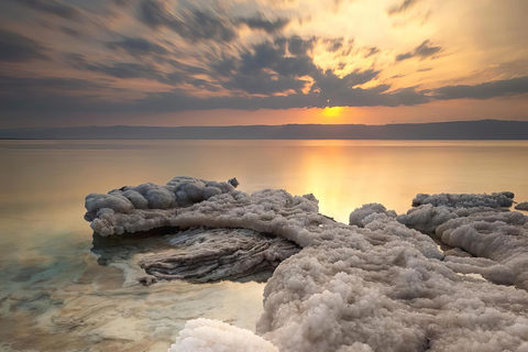 Jordan Private Day Tour: Pink Lake, Crystal Beach &Dead Sea Transportation Only