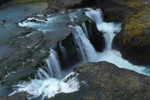 Reykjavik: Landmannalaugar 4x4 Minibus & Hot Spring Tour