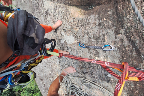 Rio de Janeiro: Aula de introdução à escalada em rocha