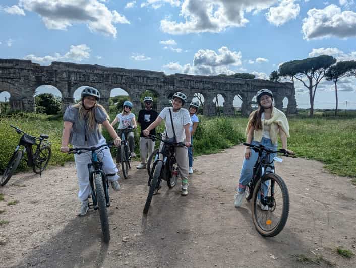 Rome : voie Apienne, catacombes et aqueducs à vélo électrique + transfert
