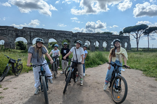 Rome: Appian Way, Catacombs & Aqueducts by eBike + Transfer