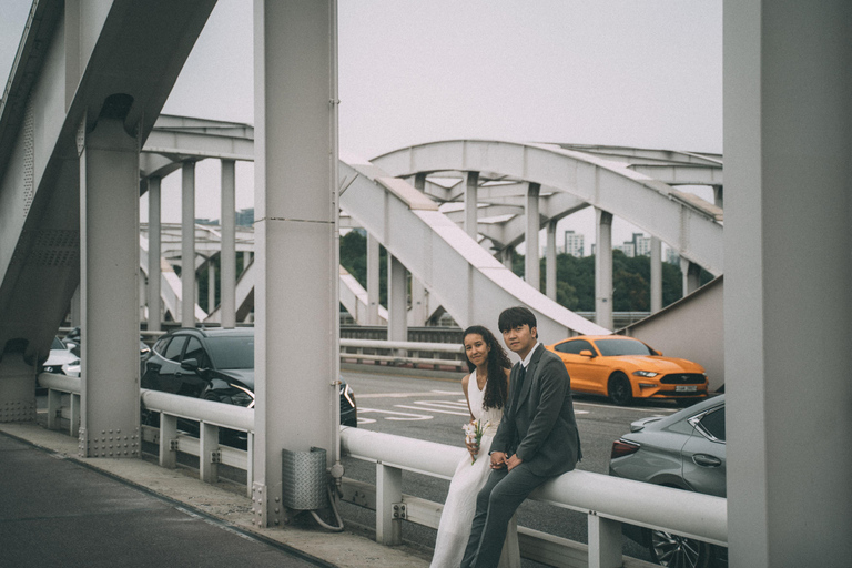 Seoul: K-Drama Style Couple Photoshoot