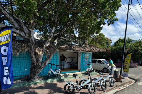 Puerto Plata: elektrische fietstocht met gids en helmPuerto Plata: Elektrische fietstocht met gids en helm