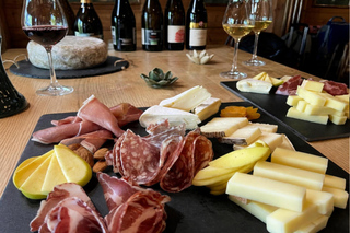 Esperienza enologica a Chamonix e aperitivo francese