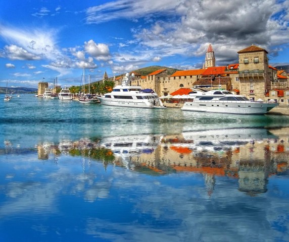 Visit Private Split and Trogir Tour - from Makarska in Split