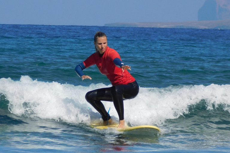 Kalufa Surf school in Caleta de Famara, Lanzarote Caleta de Famara in Lanzarote: Kalufa Surf school