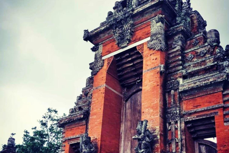 ubud trip monkey forest sanctuary