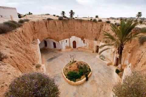 Tunis: 2-Day Sahara Adventure with Berber Villages All inclusive without guide