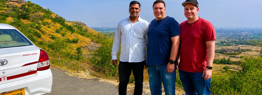 Da Aurangabad: Tour di un giorno di Ajanta ed Ellora con tutte le inclusioni