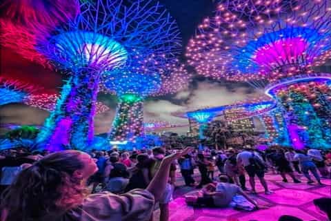 Singapore River Cruise and 2 Must-see Water Light Shows - Image 3
