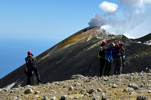 Etna excursion from Catania with cable car & 4x4 to 3340 mt.