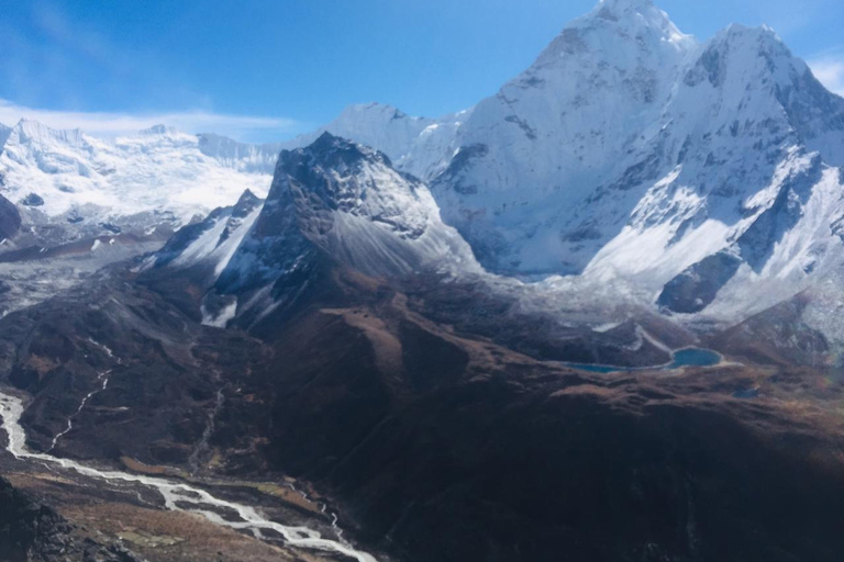 Lukla: Everest Panorama Short Trek – Family & First-Timers