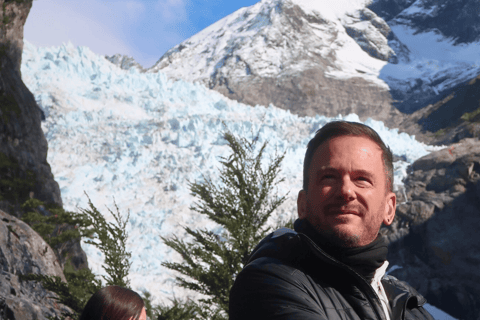 Puerto Natales : navigation vers les glaciers Balmaceda et SerranoPuerto Natales : Navigation vers les glaciers Balmaceda et Serrano