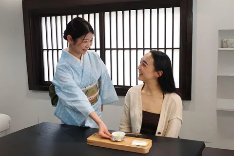 도쿄 티 마스터와 함께하는 전통 다도