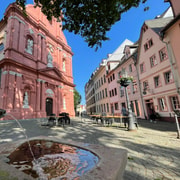 Between the Rhine and Old Town Flair: Relaxed Mainz with a Wine Moment