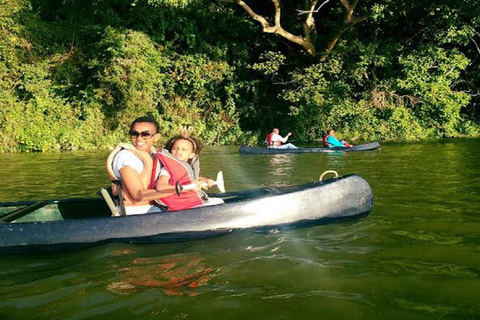 Depuis Arusha : excursion d'une journée au lac Duluti - Canoë-kayak et randonnée pédestre