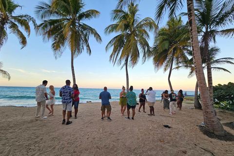 San Juan : Cours de salsa au coucher du soleil sur la plage