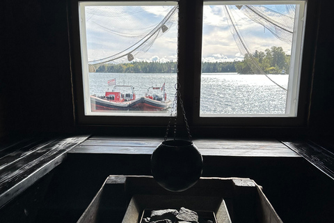 Furuvik seaside sauna: Sauna and Cold Plunge Experience