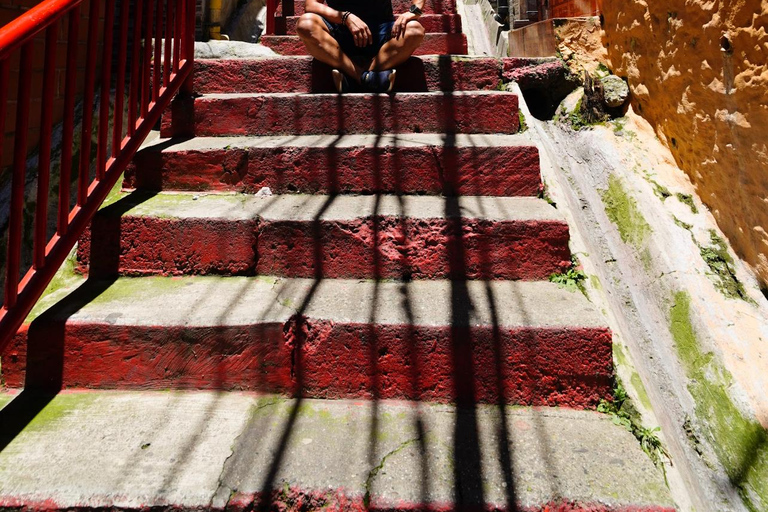 A verdadeira história de Pablo Escobar com pequeno-almoço local incluído