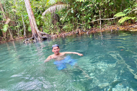 Krabi (Krabi) Klong Root (Kristallsjön) KajakpaddlingMorgonsession - kl. 8.15.