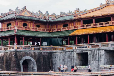 Da Nang/Hue: Imperial City Heritage 1 Day Tour with Lunch From Da Nang: Hue Tour via Hai Van Pass