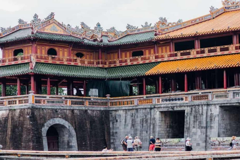 Da Nang/Hue: Imperial City Heritage 1 Day Tour with Lunch From Da Nang: Hue Tour via Hai Van Pass