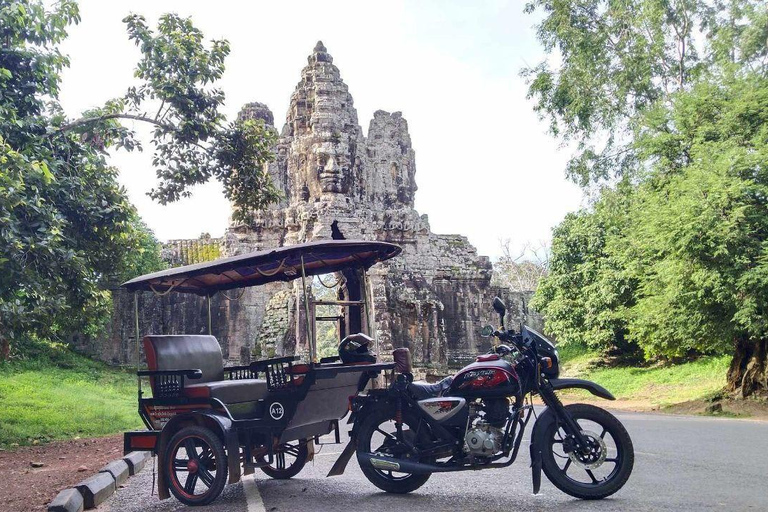 Guided Trip to Angkor Wat, Angkor Thom & Ta Prohm by Tuk Tuk