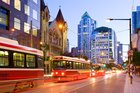 Le meilleur de Toronto : Visite à pied privée avec un habitant de la villeVisite privée à pied de la ville - 2Hr